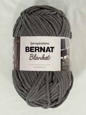 Yarnspirations Bernat Blanket Yarn 10.5oz/300g Dark Gray 220 yds NEW